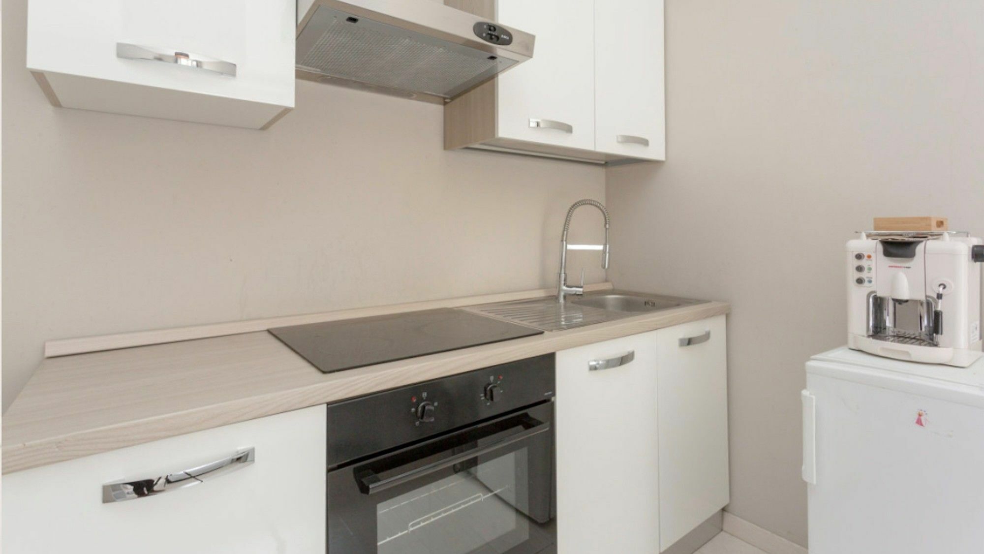 Short Rent Apartments Milano Eksteriør billede